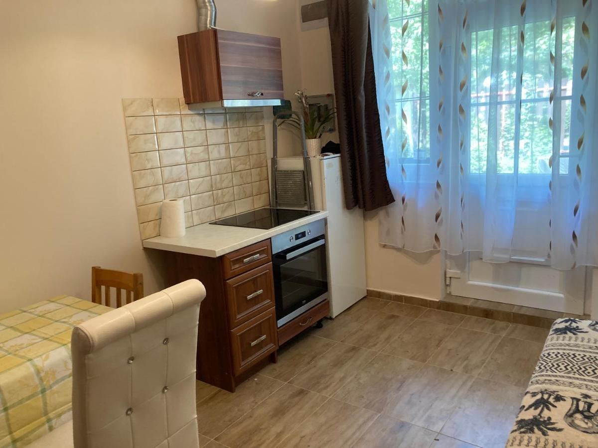 Roland Apartmant Zuglo Budapest Luaran gambar