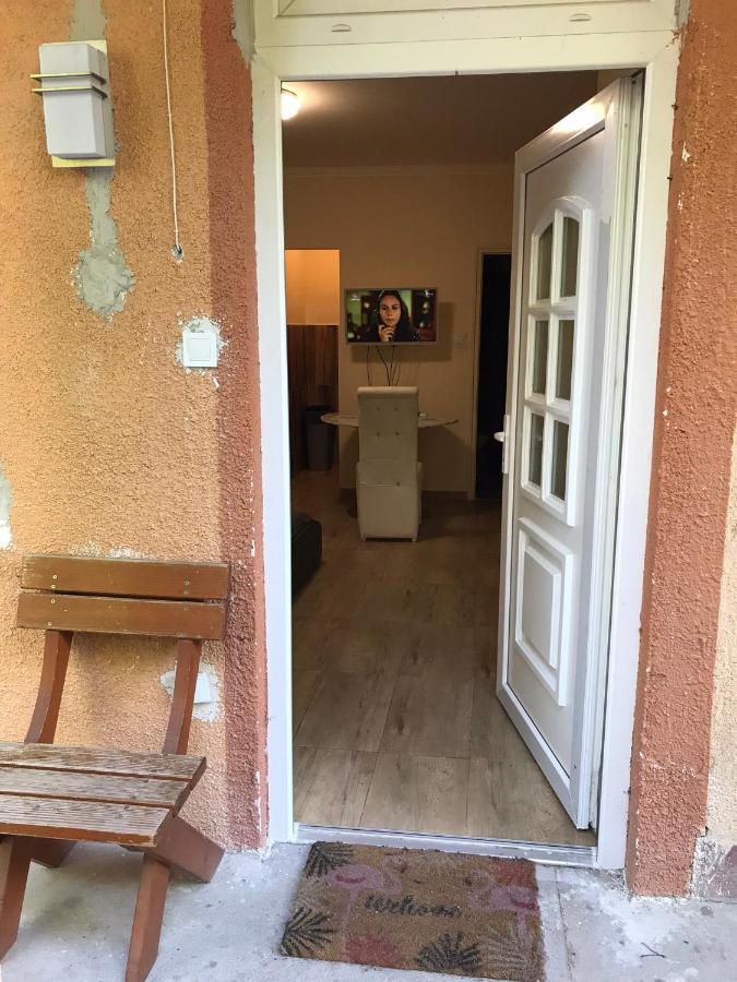Roland Apartmant Zuglo Budapest Luaran gambar