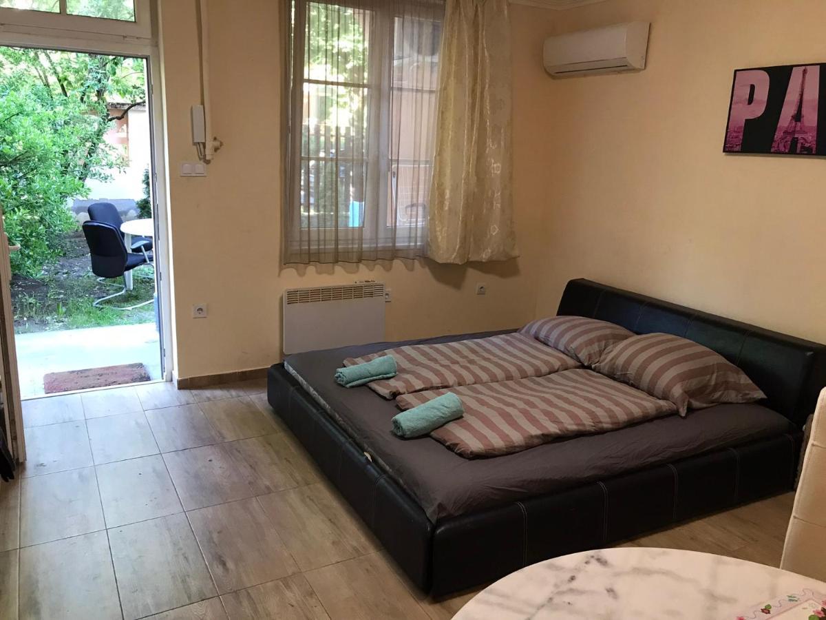 Roland Apartmant Zuglo Budapest Luaran gambar